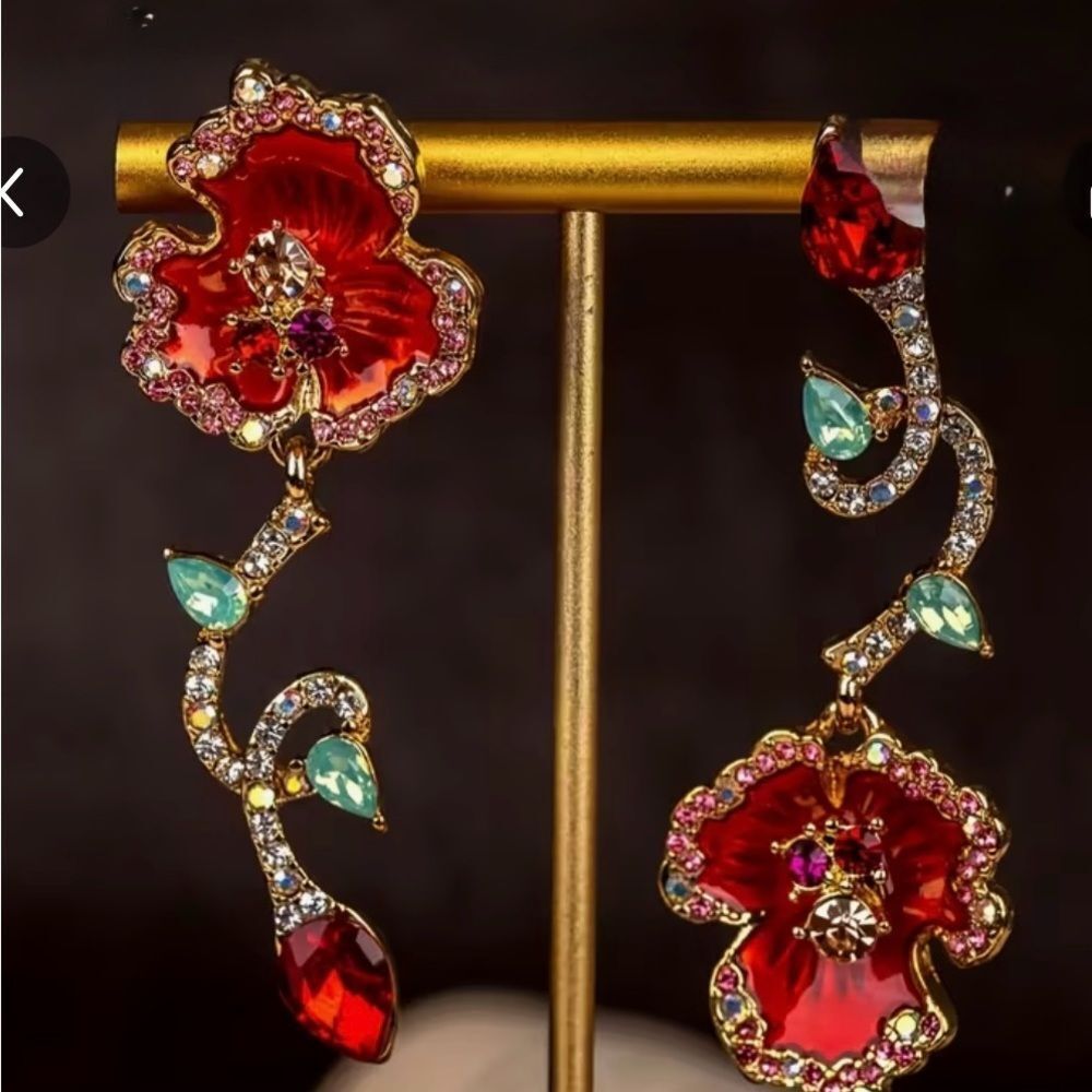 Elegant Red Floral Earrings